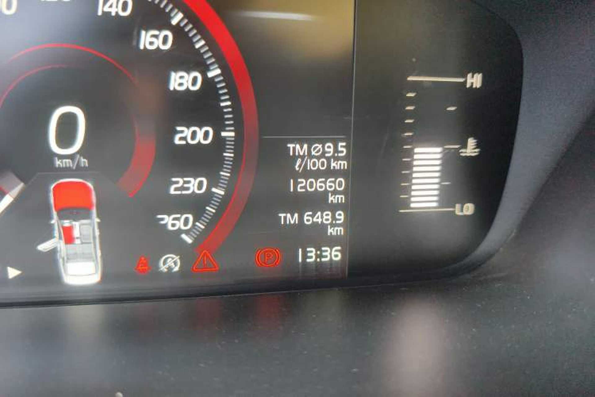 Used Volvo S90 2017 T5 Zhiyuan Edition Odometer Close Up