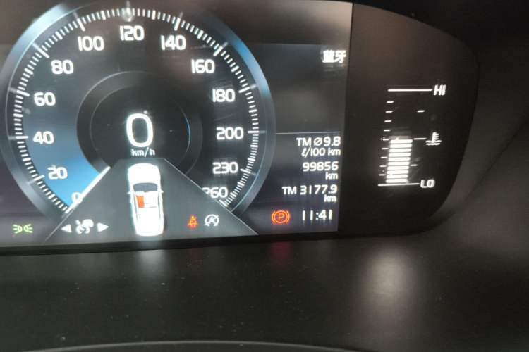 Used Volvo S90 2017 T4 Zhiyuan Edition Odometer Close Up