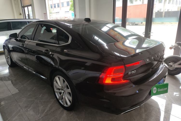 Used Volvo S90 2017 T5 Smart Luxury Edition Rear Left 45 Deg