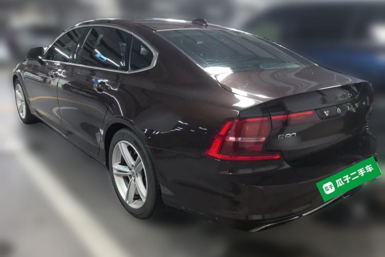 Used Volvo S90 2017 T4 Zhiyuan Edition Rear Left 45 Deg