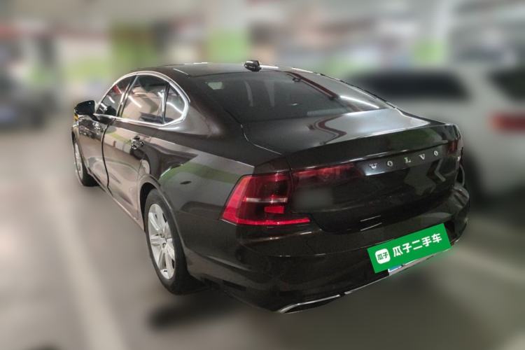 Used Volvo S90 2017 T4 Zhiyi Edition Rear Left 45 Deg