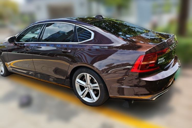 Used Volvo S90 2017 T4 Zhiyuan Edition Rear Left 45 Deg