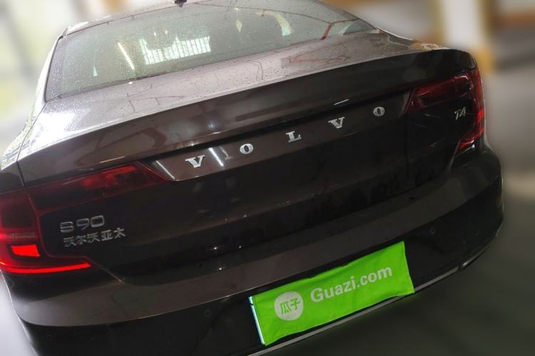 Used Volvo S90 2017 T4 Zhiyi Edition Rear
