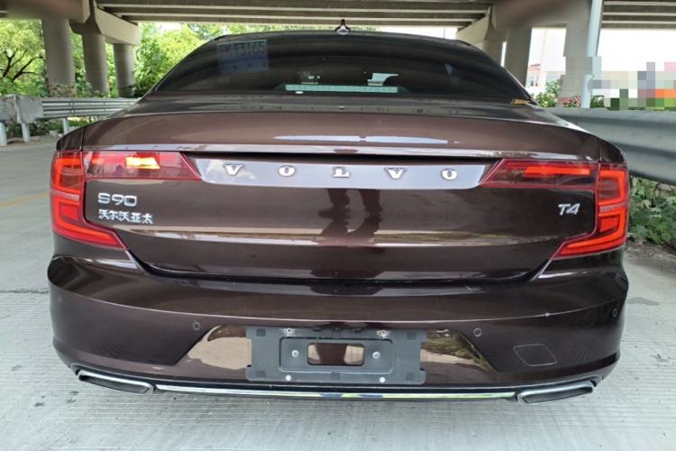 Used Volvo S90 2017 T4 Zhiyuan Edition Rear
