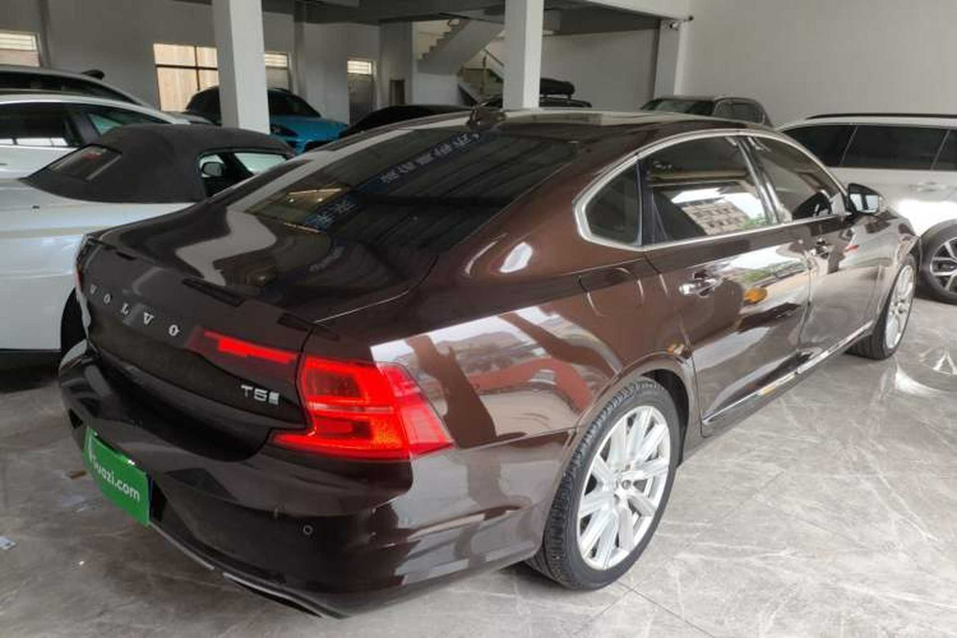Used Volvo S90 2017 T5 Smart Luxury Edition Rear Right 45 Deg