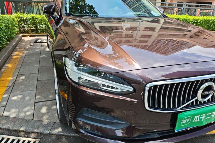 Used Volvo S90 2017 T4 Zhiyuan Edition Right Front Headlight