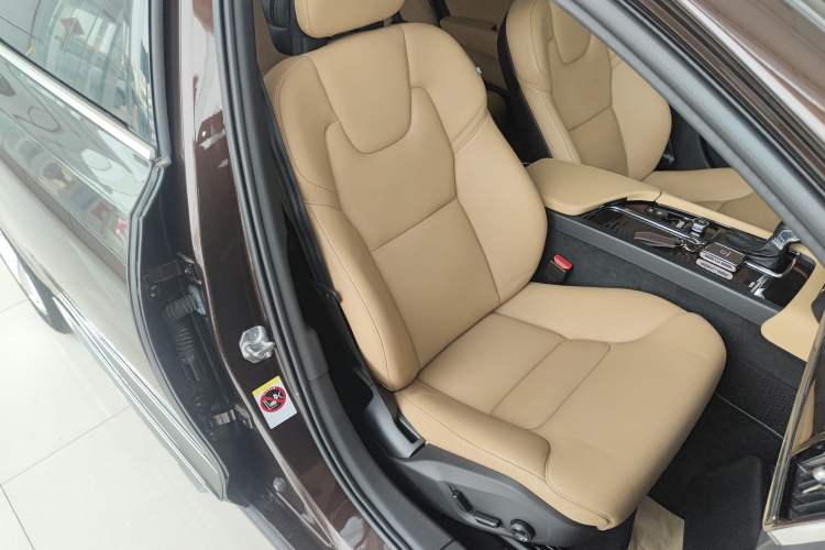 Used Volvo S90 2017 T4 Zhiyuan Edition Right Front Seat