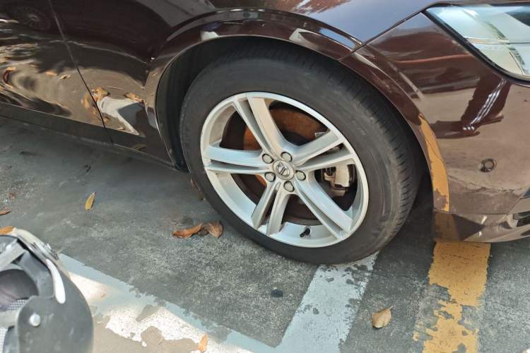 Used Volvo S90 2017 T4 Zhiyuan Edition Right Front Wheel Hub