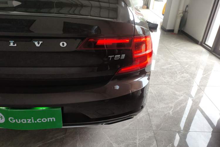 Used Volvo S90 2017 T5 Smart Luxury Edition Right Rear Taillight
