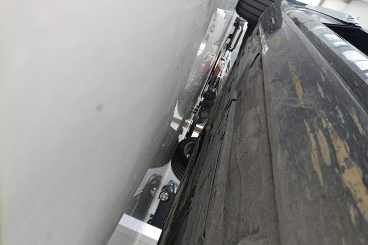 Used Volvo S90 2017 T4 Zhiyuan Edition Right Side Sill