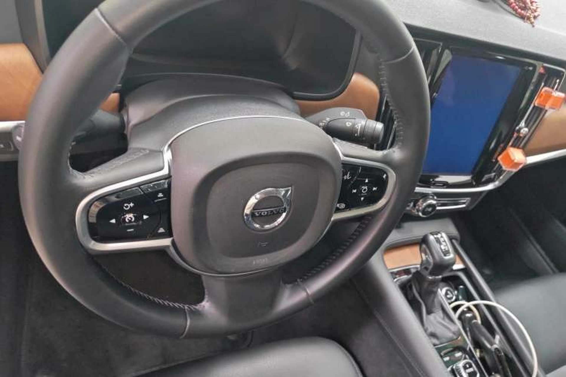 Used Volvo S90 2017 T5 Smart Luxury Edition Steering Wheel