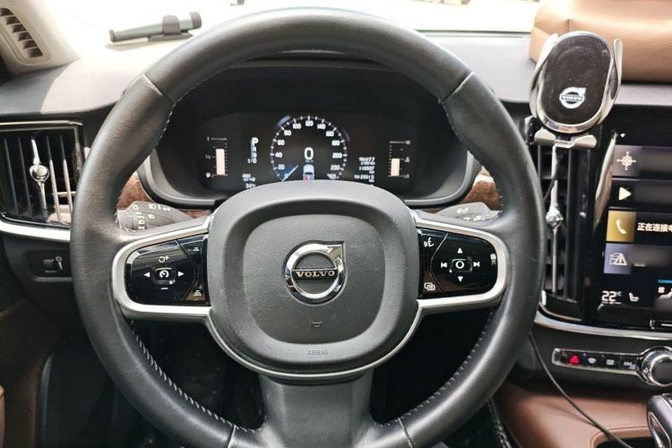 Used Volvo S90 2017 T4 Zhiyuan Edition Steering Wheel