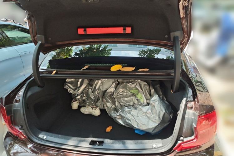Used Volvo S90 2017 T4 Zhiyuan Edition Trunk
