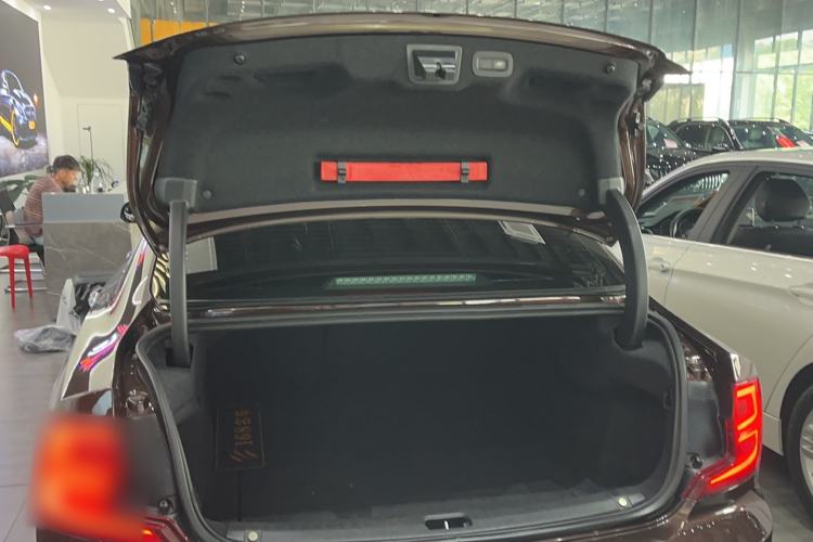 Used Volvo S90 2017 T5 Smart Luxury Edition Trunk