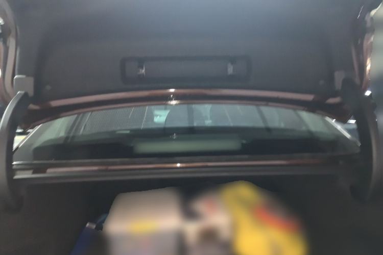 Used Volvo S90 2017 T4 Zhiyuan Edition Trunk