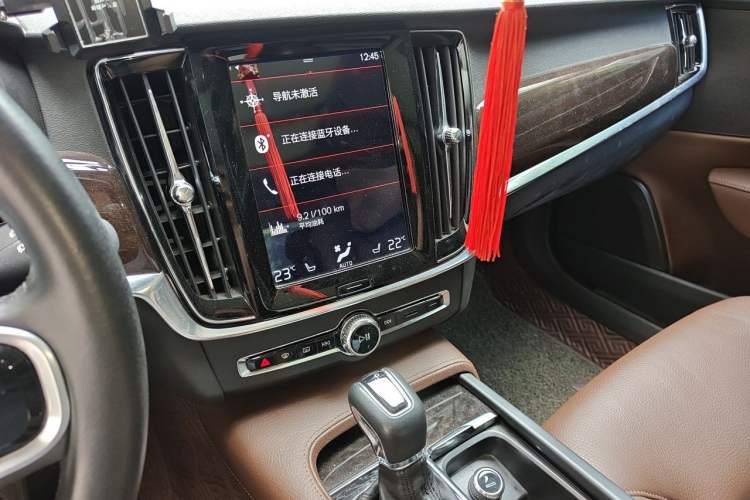Used Volvo S90 2017 T4 Zhiyuan Edition Audio And AC Panel