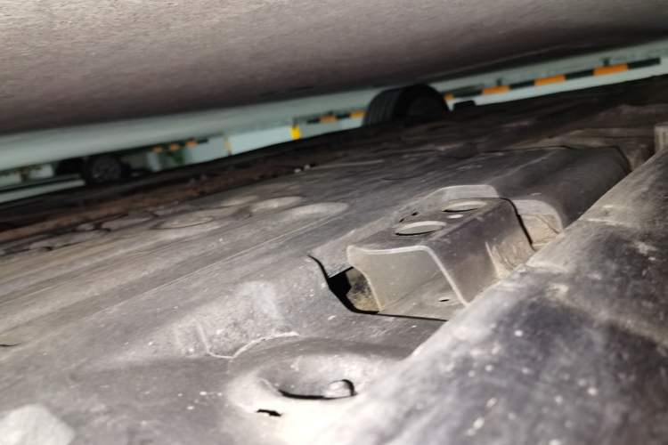 Used Volvo S90 2017 T5 Smart Luxury Edition Chassis Rear Left