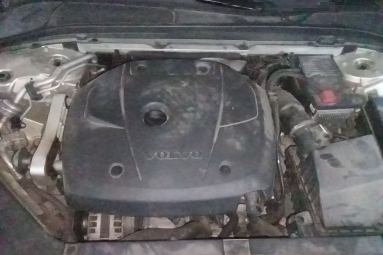 Used Volvo S90 2017 T4 Zhiyuan Edition Engine Bay