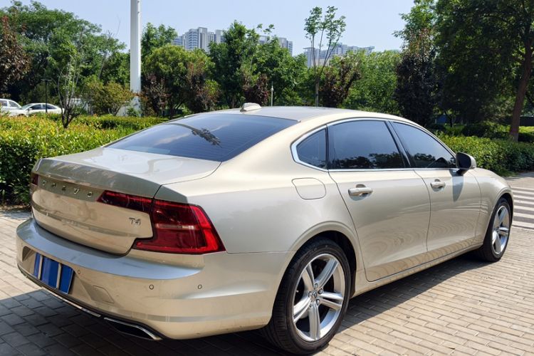 Used Volvo S90 2017 T4 Zhiyuan Edition Exterior 6