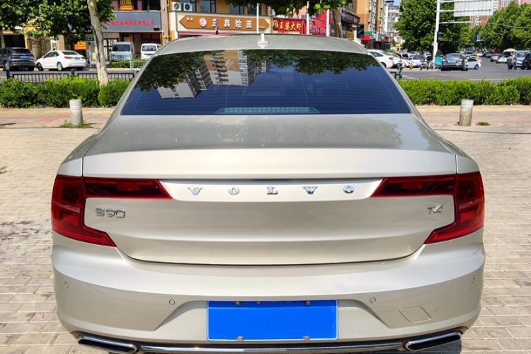 Used Volvo S90 2017 T4 Zhiyuan Edition Exterior 7