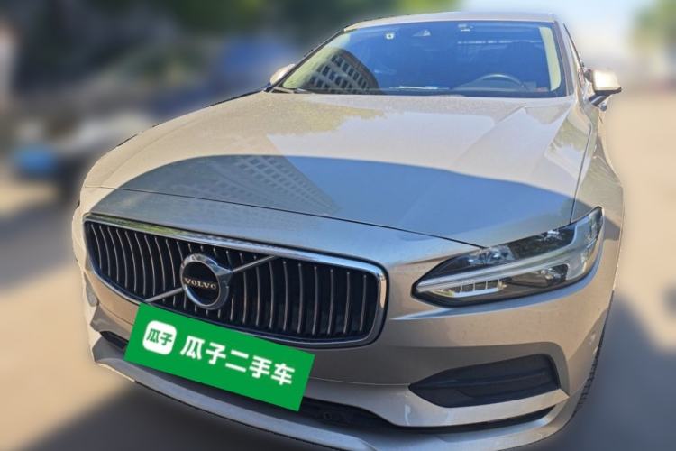 Used Volvo S90 2017 T4 Zhiyuan Edition Front