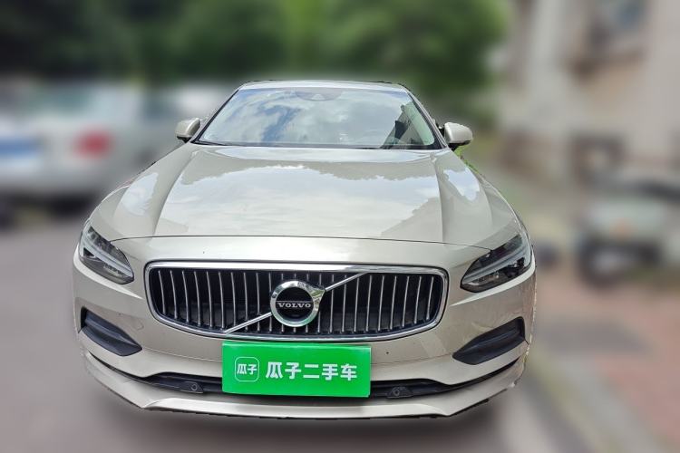 Used Volvo S90 2017 T4 Zhiyuan Edition Front