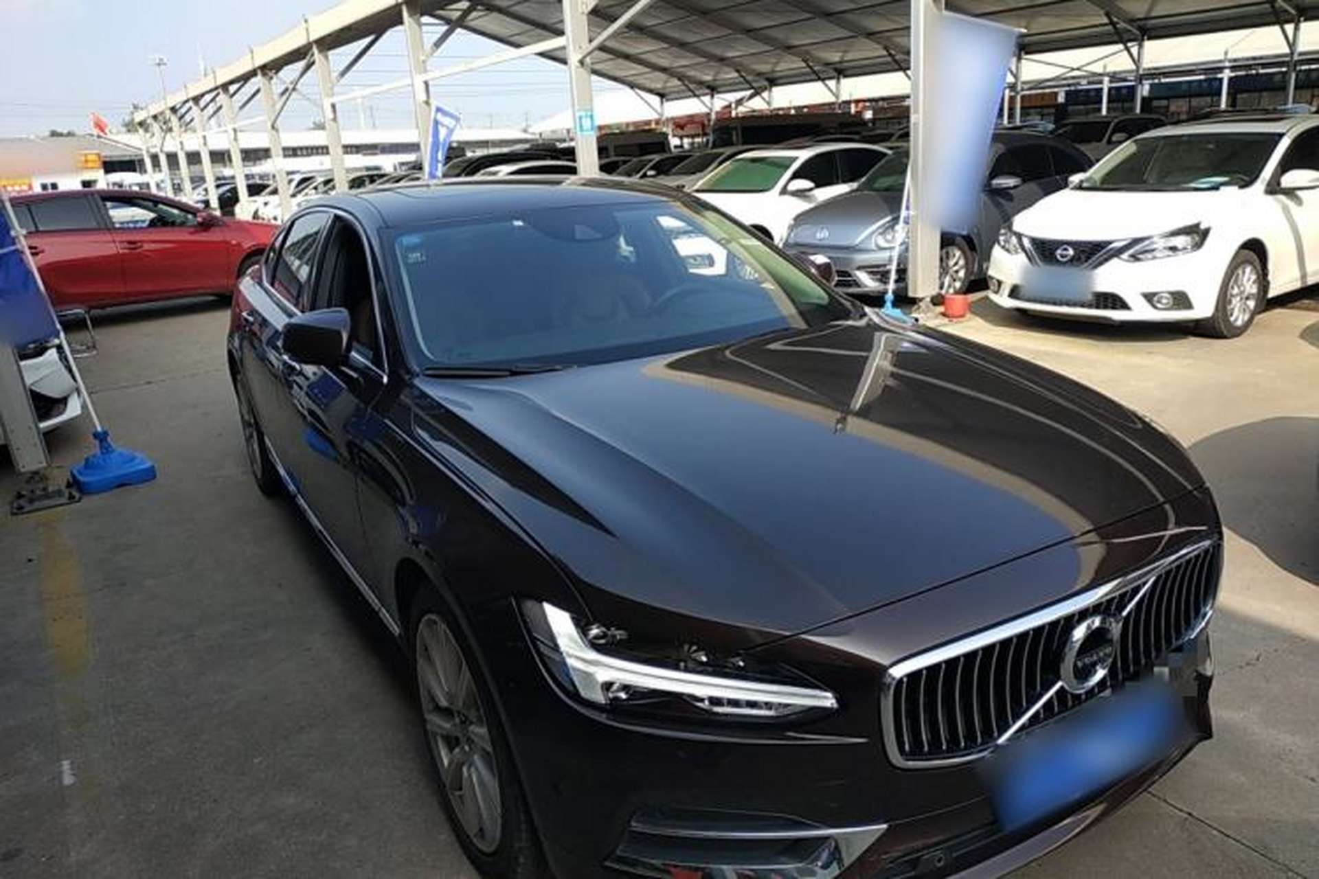 Used Volvo S90 2017 T5 Smart Luxury Edition Front Right 45 Deg