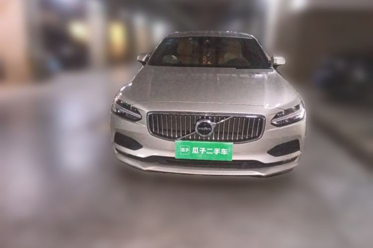 Used Volvo S90 2017 T4 Zhiyuan Edition Front