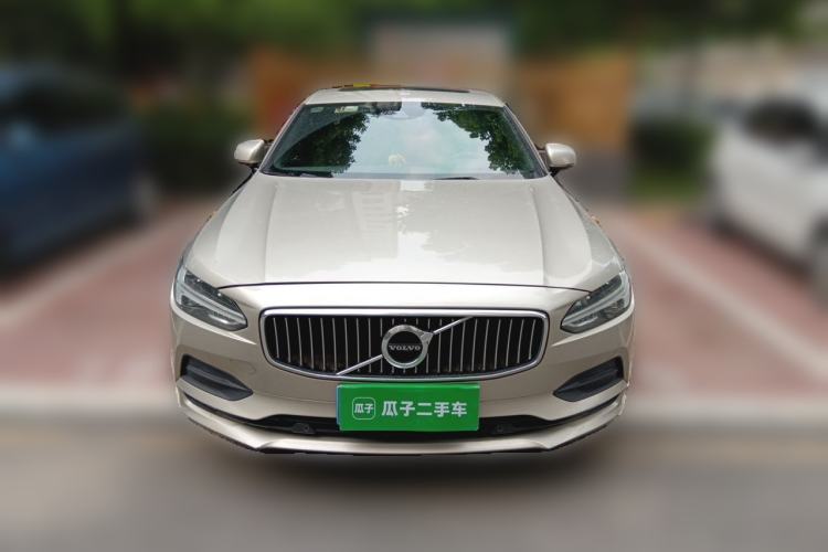 Used Volvo S90 2017 T4 Zhiyuan Edition Front