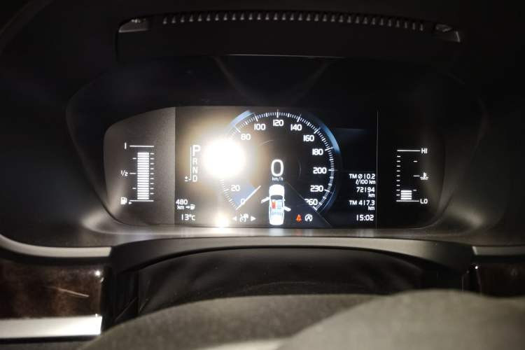 Used Volvo S90 2017 T4 Zhiyuan Edition Instrument Cluster