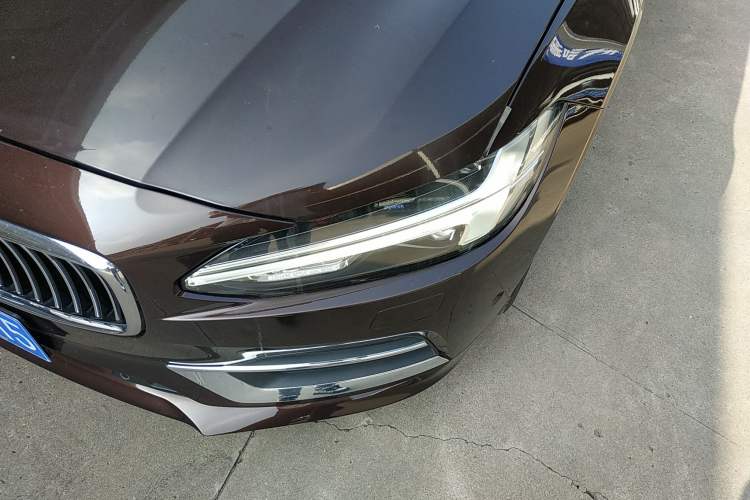 Used Volvo S90 2017 T5 Smart Luxury Edition Left Front Headlight