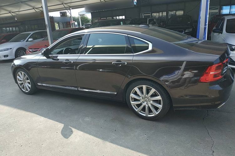 Used Volvo S90 2017 T5 Smart Luxury Edition Left Side