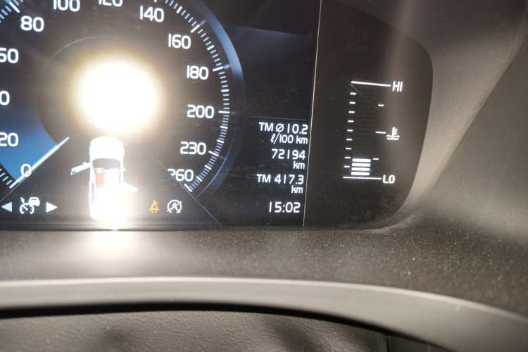 Used Volvo S90 2017 T4 Zhiyuan Edition Odometer Close Up