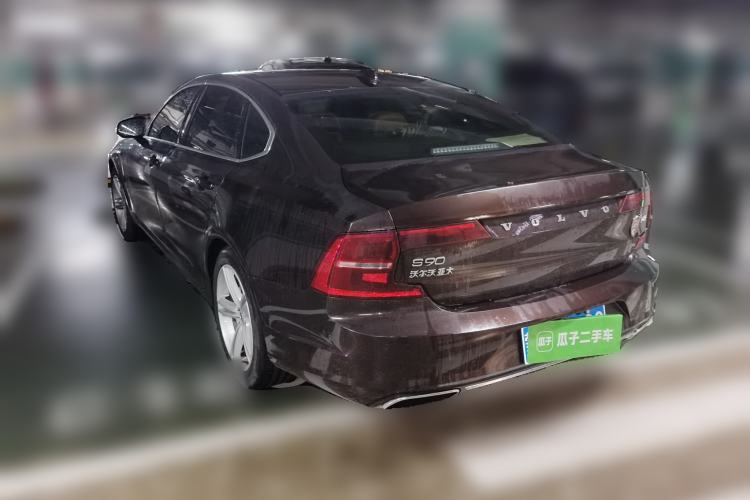 Used Volvo S90 2017 T4 Zhiyuan Edition Rear Left 45 Deg