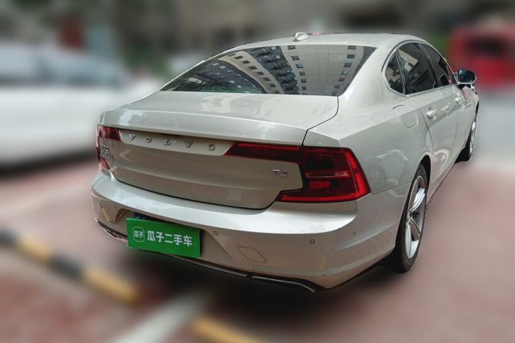 Used Volvo S90 2017 T4 Zhiyuan Edition Rear