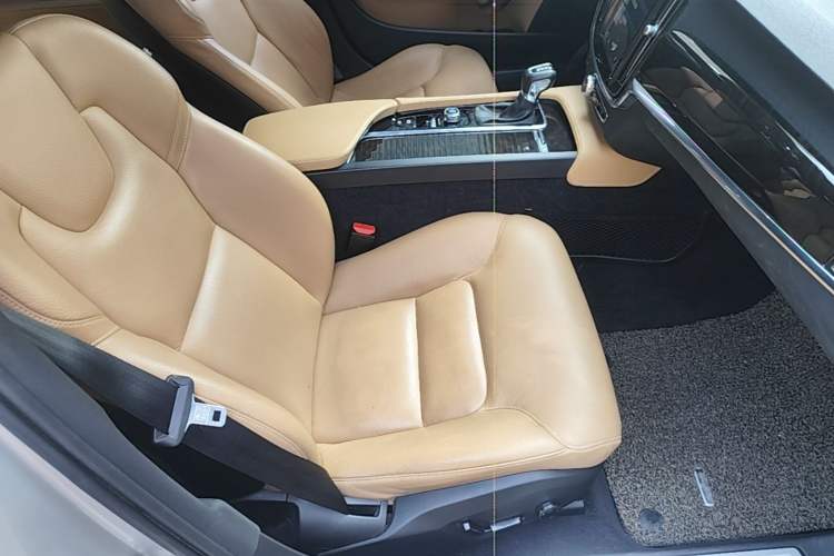 Used Volvo S90 2017 T4 Zhiyuan Edition Right Front Seat