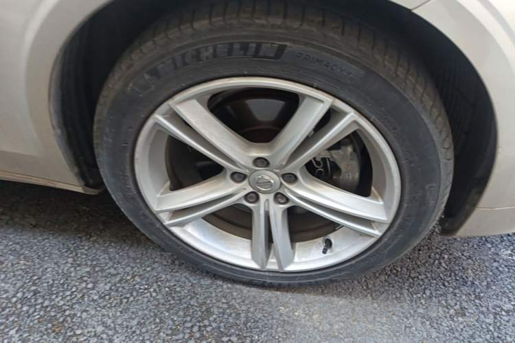 Used Volvo S90 2017 T4 Zhiyuan Edition Right Front Wheel Hub