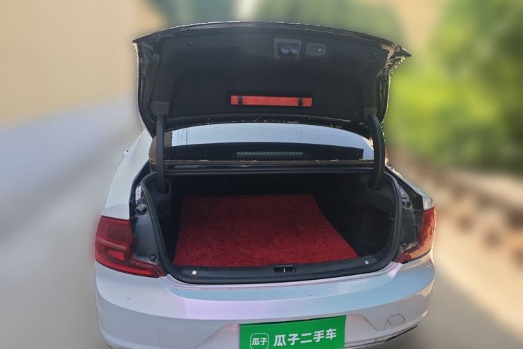 Used Volvo S90 2017 T4 Zhiyuan Edition Trunk