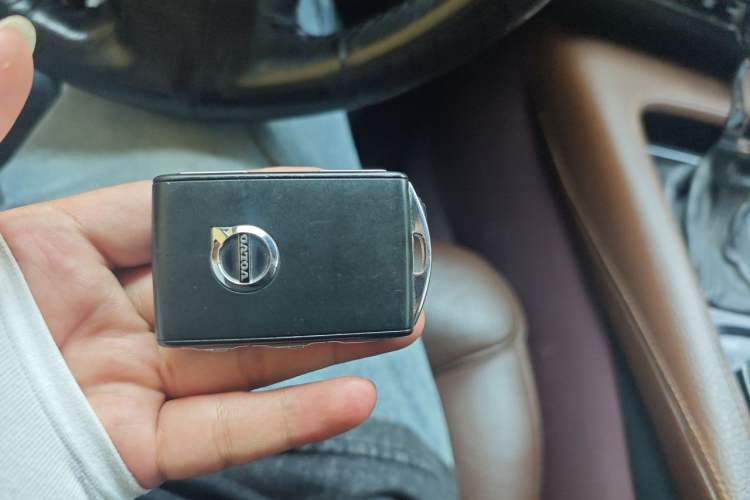 Used Volvo S90 2017 T4 Zhiyuan Edition Vehicle Key