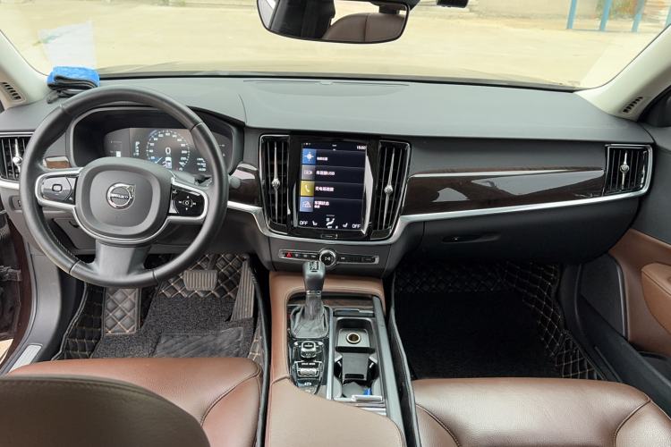 Used Volvo S90 2017 T5 Zhiyuan Edition Interior 4