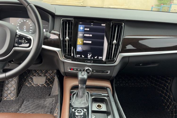 Used Volvo S90 2017 T5 Zhiyuan Edition Interior 5