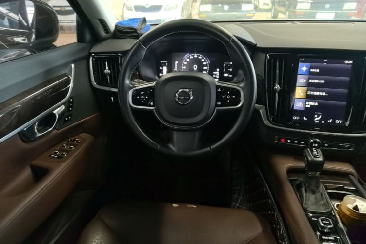 Used Volvo S90 2017 T5 Zhiyuan Edition Steering Wheel