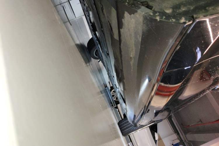 Used Volvo S90 2017 T5 Zhiyuan Edition Chassis Front Left