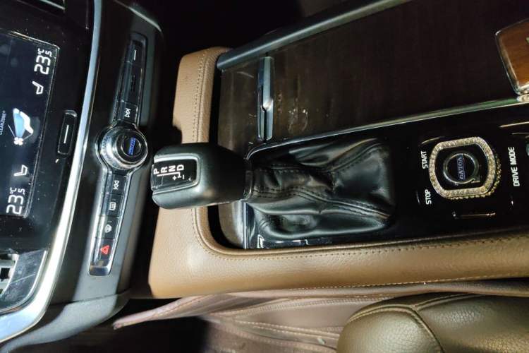Used Volvo S90 2017 T5 Zhiyuan Edition Gear Lever