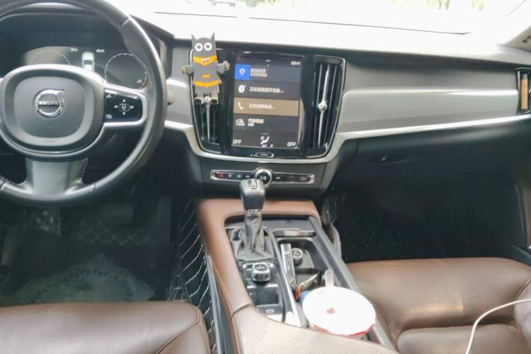 Used Volvo S90 2017 T4 Zhiyi Edition Audio And AC Panel