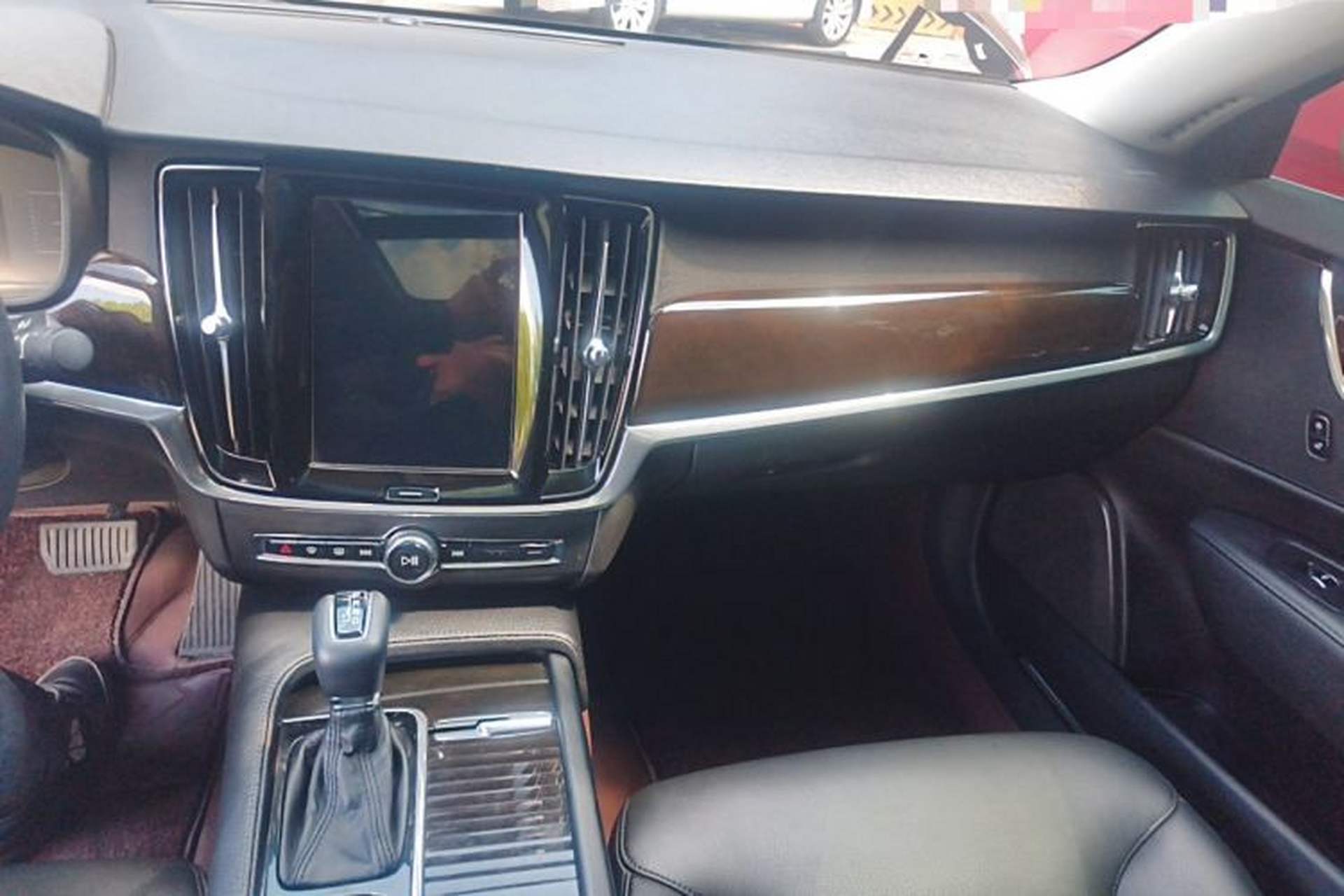 Used Volvo S90 2017 T5 Zhiyuan Edition Audio And AC Panel