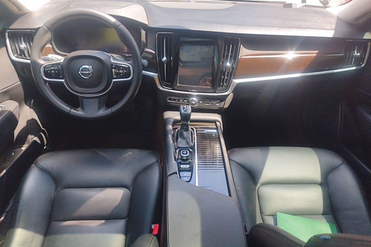 Used Volvo S90 2017 T5 Zhiyuan Edition Center Console