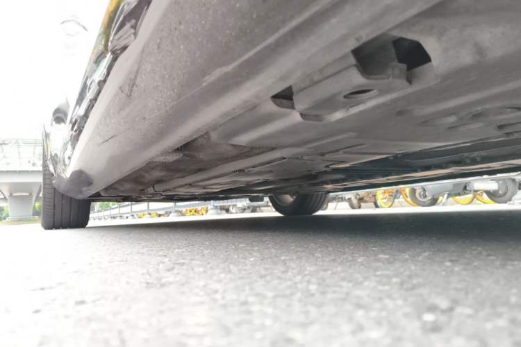 Used Volvo S90 2017 T4 Zhiyuan Edition Chassis Rear Left