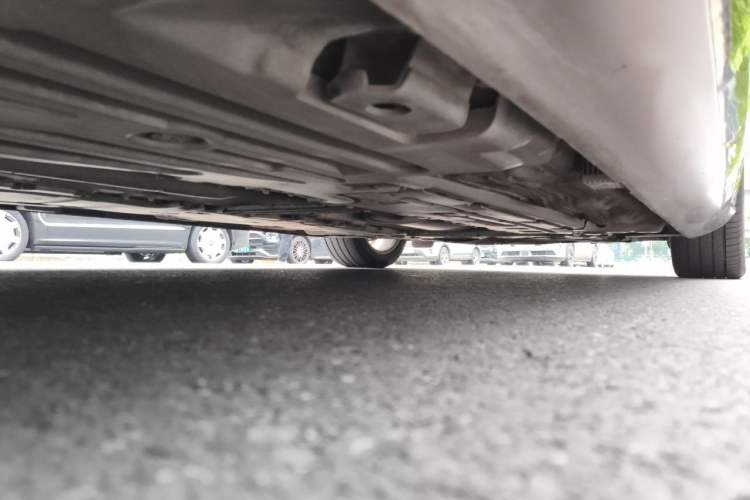 Used Volvo S90 2017 T4 Zhiyuan Edition Chassis Rear Right