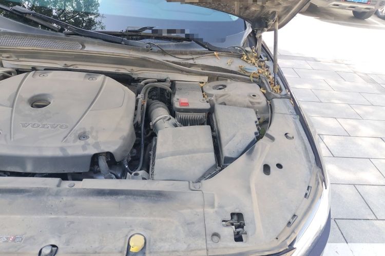 Used Volvo S90 2017 T4 Zhiyi Edition Engine Bay Left